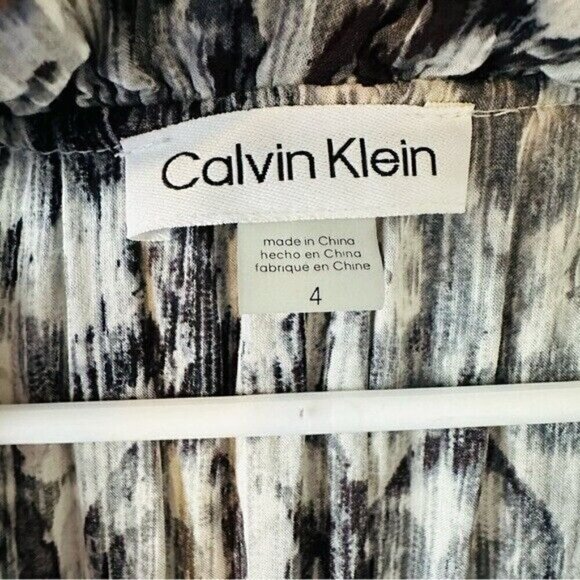 Calvin Klein Black and White Geometric Print Dress Size 4 - Picture 8 of 10